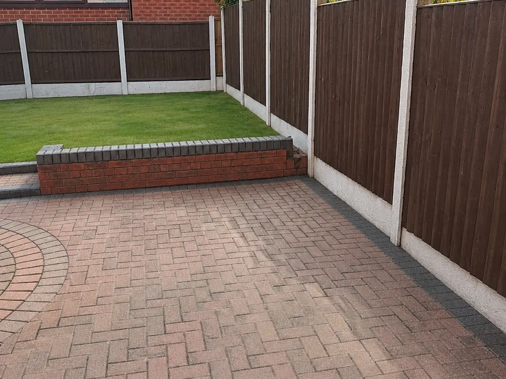 Furniture removal, Liverpool